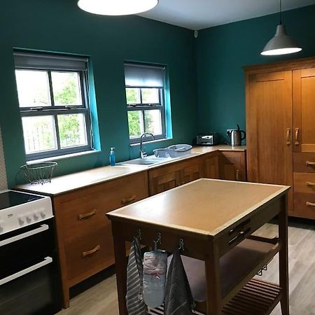 Irvinestown Rose Cottage מראה חיצוני תמונה